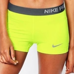 NWOT💥Nike Dri-Fit Pro 3 Shorts
